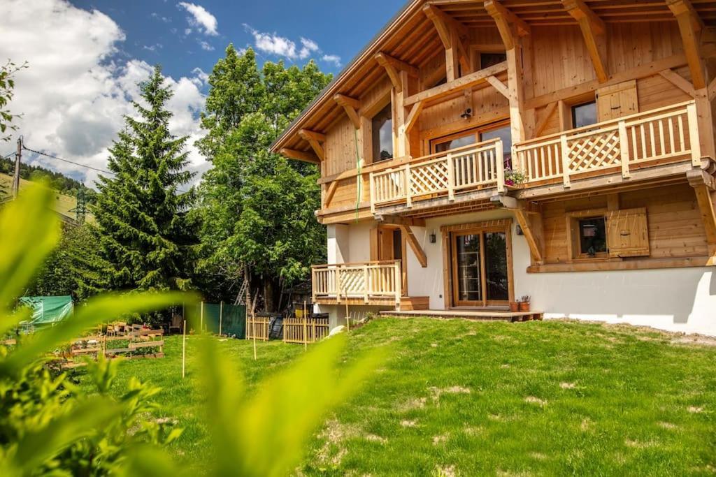 Charmant Appartement Dans Chalet, Coeur De Megeve Exterior photo